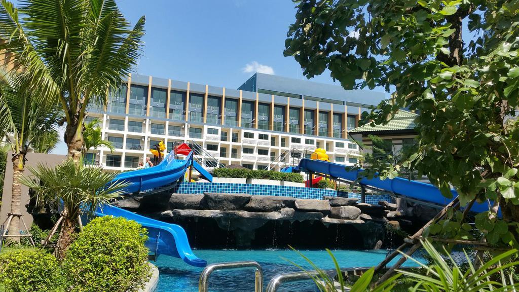 Pool View In Laguna Beach Resort 2 Praia de Jomtien Exterior foto